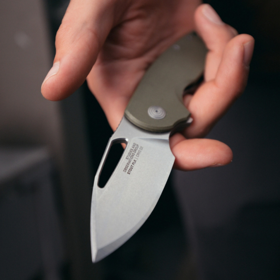 НОЖ SOG 14-03-01-57 STOUT FLK GREEN